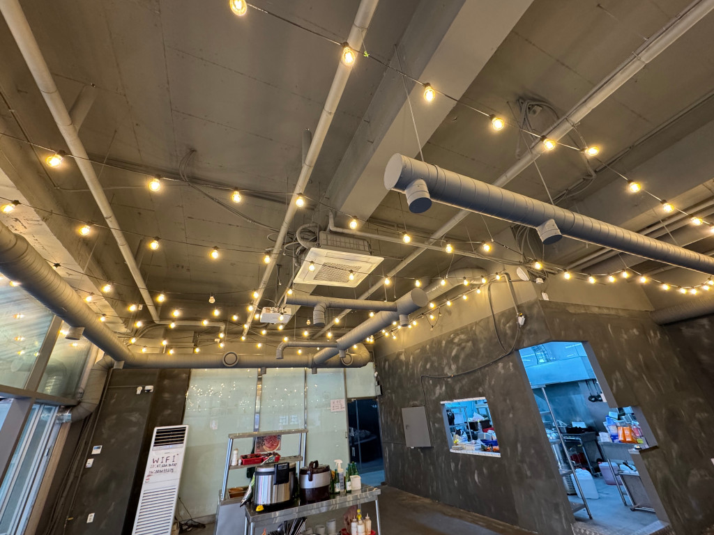 /user/c/changjo/editor/2601/fa7c77e2dcb2d4e38a4bf8ecc003cf00_1767526332_6986.jpg 이미지크게보기